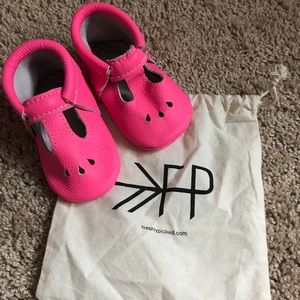 New Freshly picked moccasins